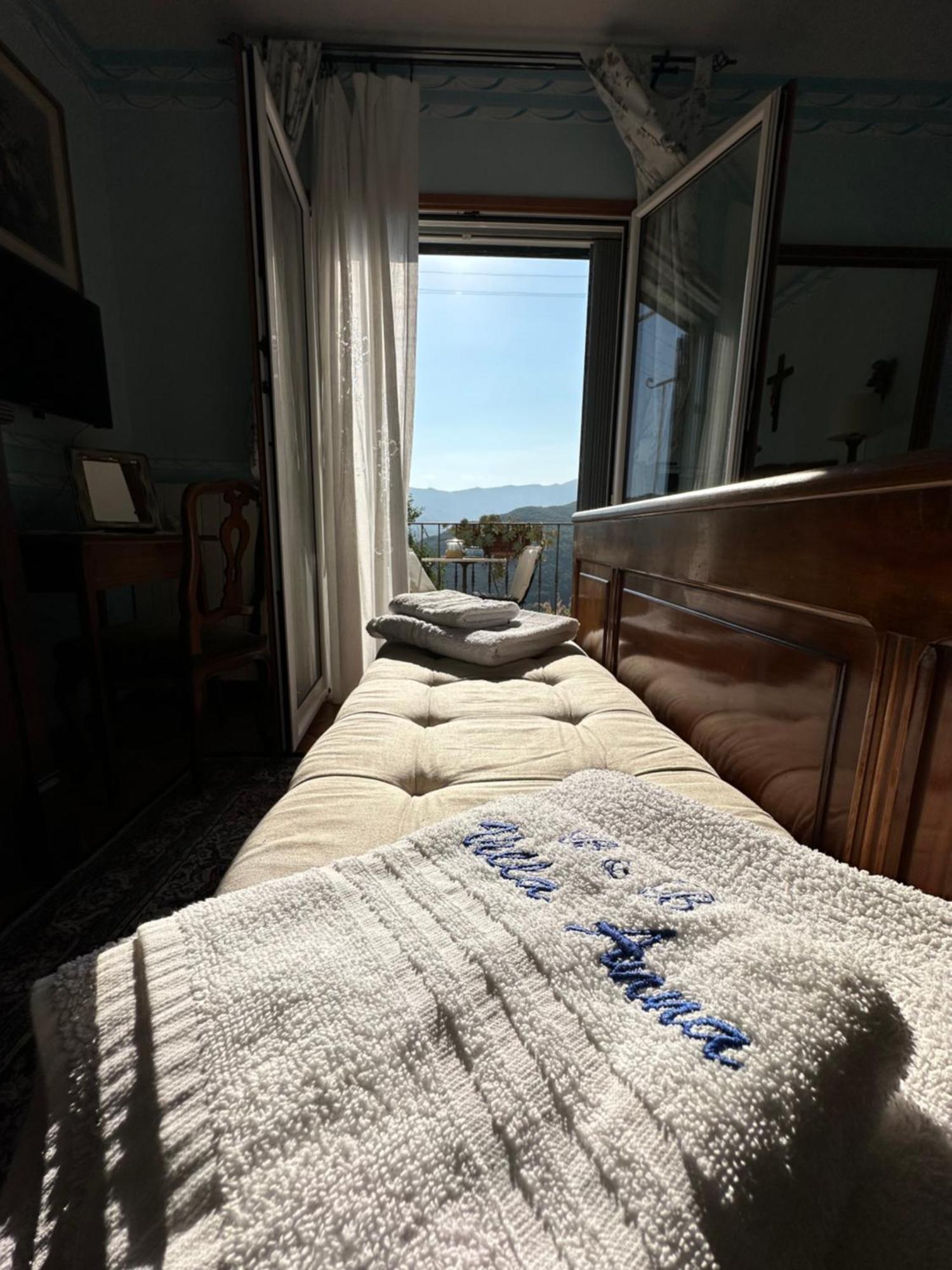 Villa Anna Torria Exterior photo